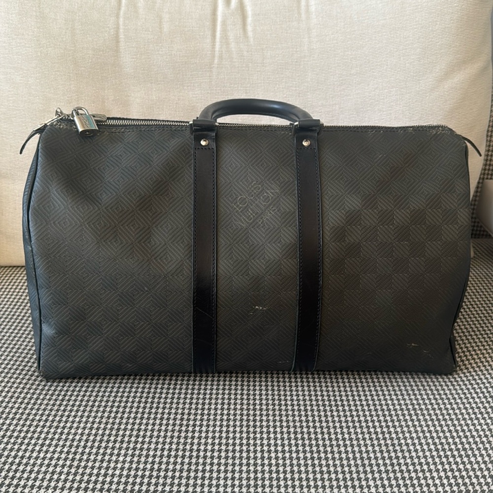 Louis Vuitton Keepall 45 Special edition ion in Carbon Fiber .